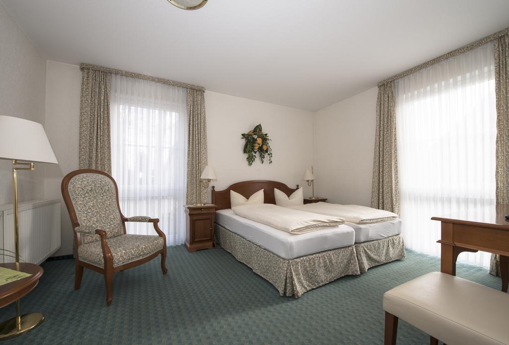 Land-Gut-Hotel Rohdenburg Lilienthal  Habitación foto